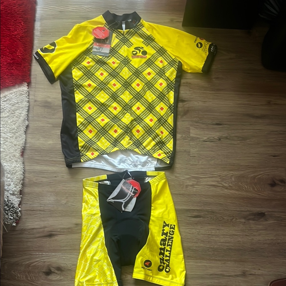 PACTIMO Yellow and Black Cycling Jersey and Shorts Set